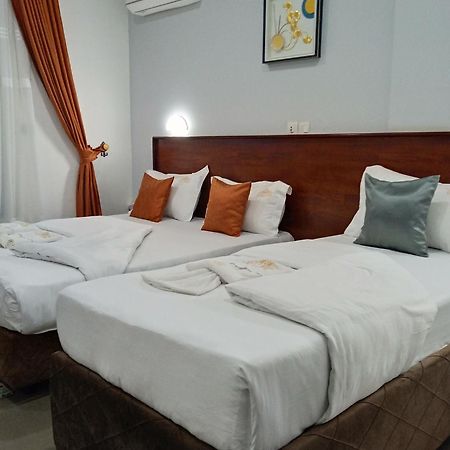 Cofe Hotel Yaoundé エクステリア 写真