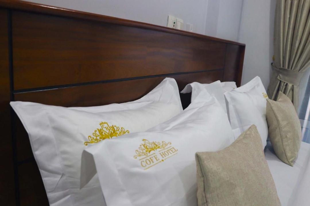 Cofe Hotel Yaoundé エクステリア 写真