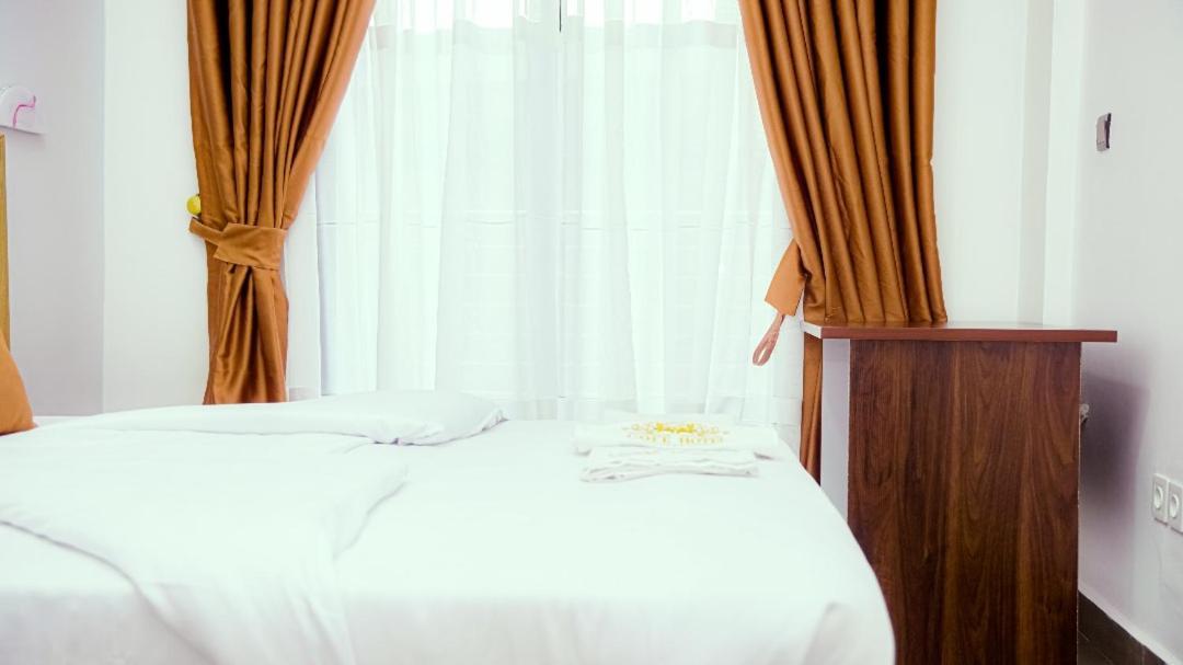 Cofe Hotel Yaoundé エクステリア 写真
