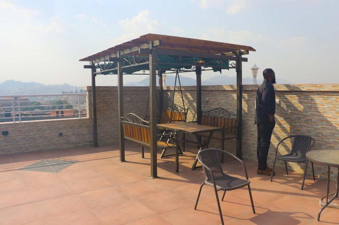 Cofe Hotel Yaoundé エクステリア 写真